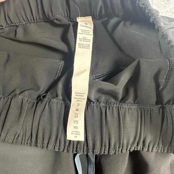 Lululemon On the Fly Skirt Size 6 Black - Picture 9 of 10